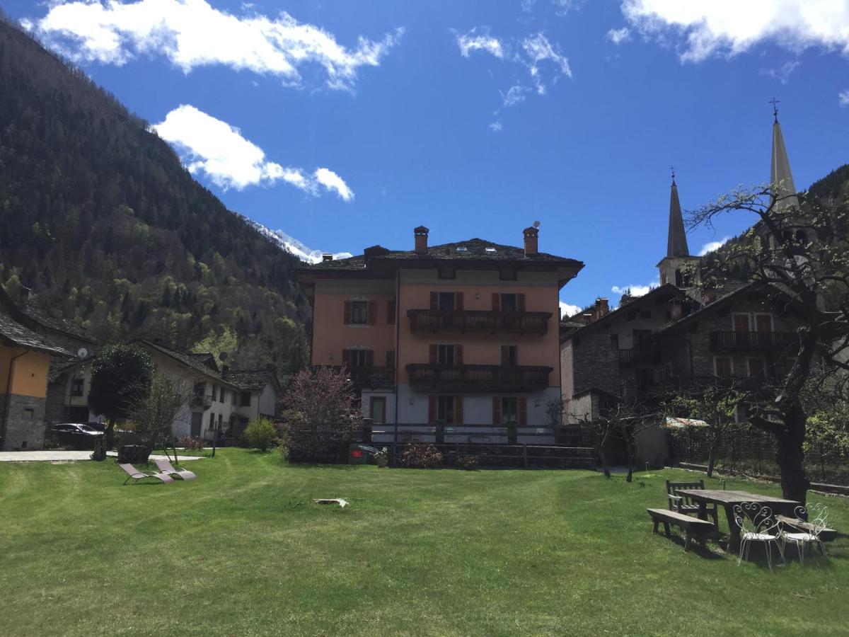 Tre Alberi Liberi Bed & Breakfast Alagna Valsesia Ngoại thất bức ảnh