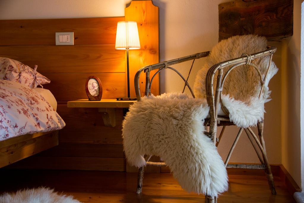 Tre Alberi Liberi Bed & Breakfast Alagna Valsesia Ngoại thất bức ảnh